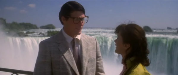 Clark & Lois at the Niagara Falls